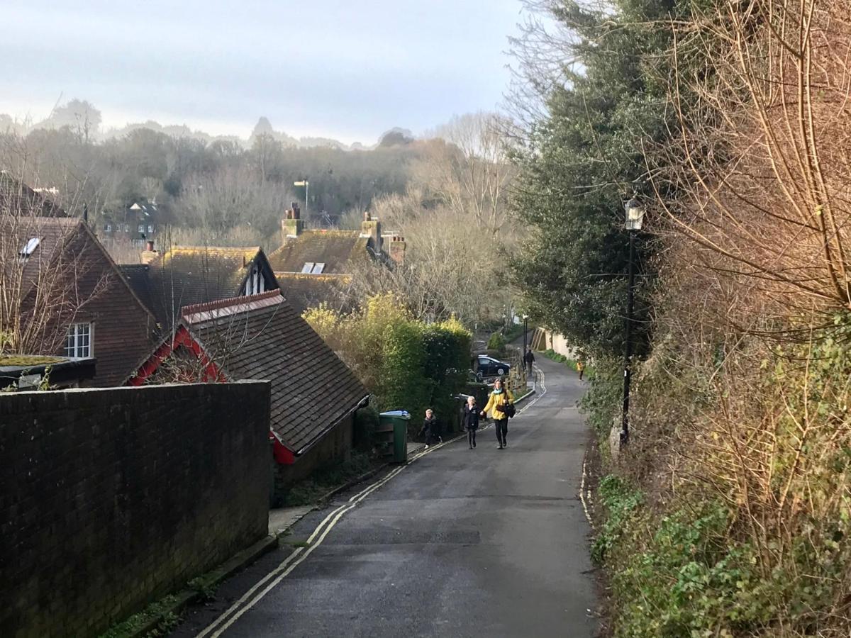 Tiny With Terrace & Parking, * Lewes